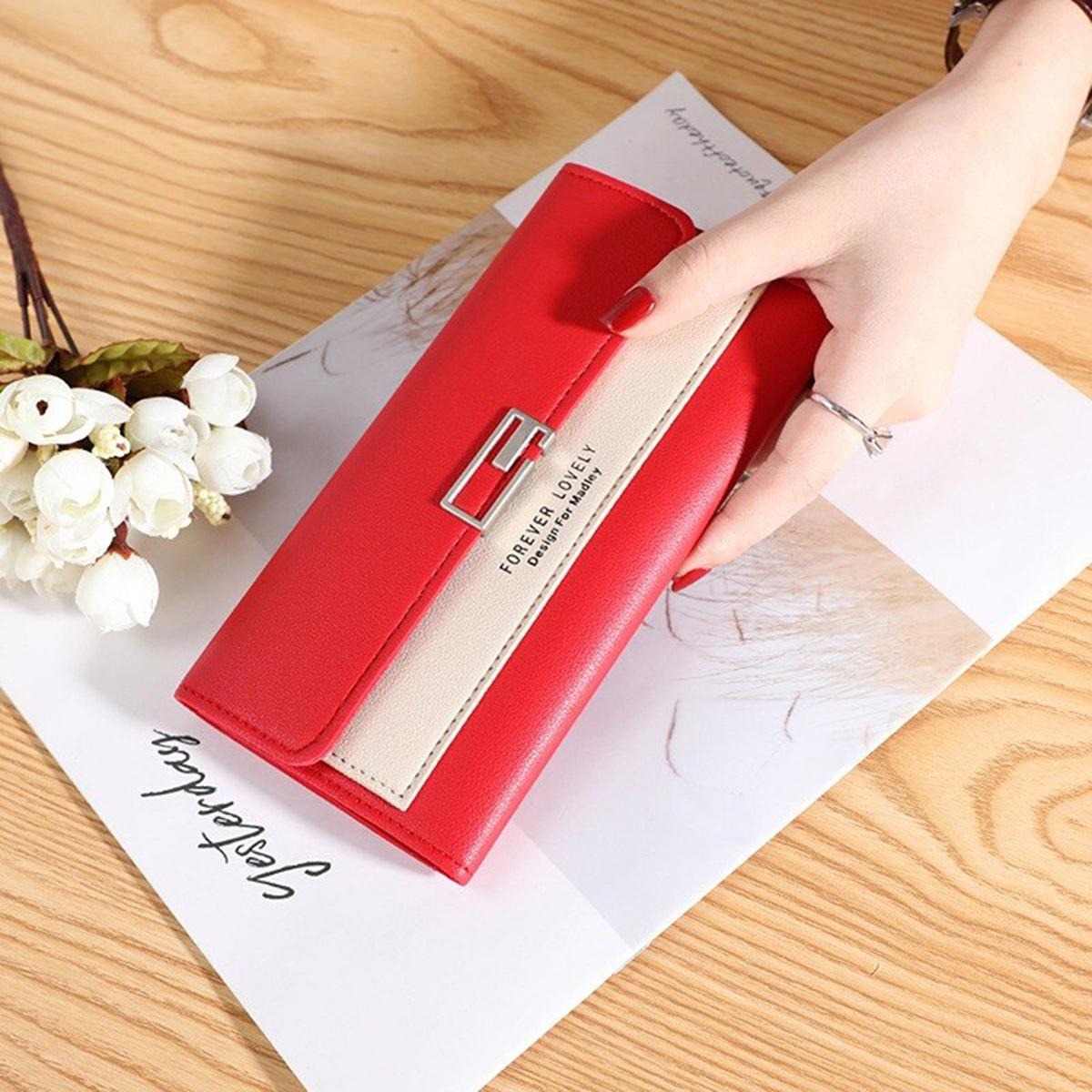 Chic Charm Clutch
