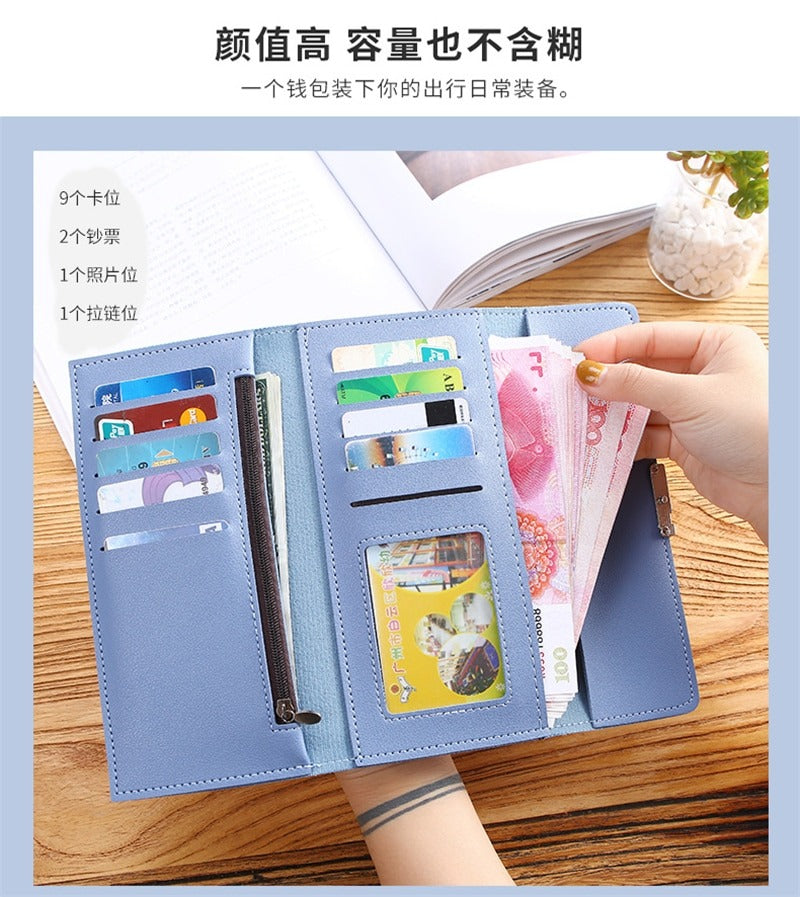 Chic Charm Clutch